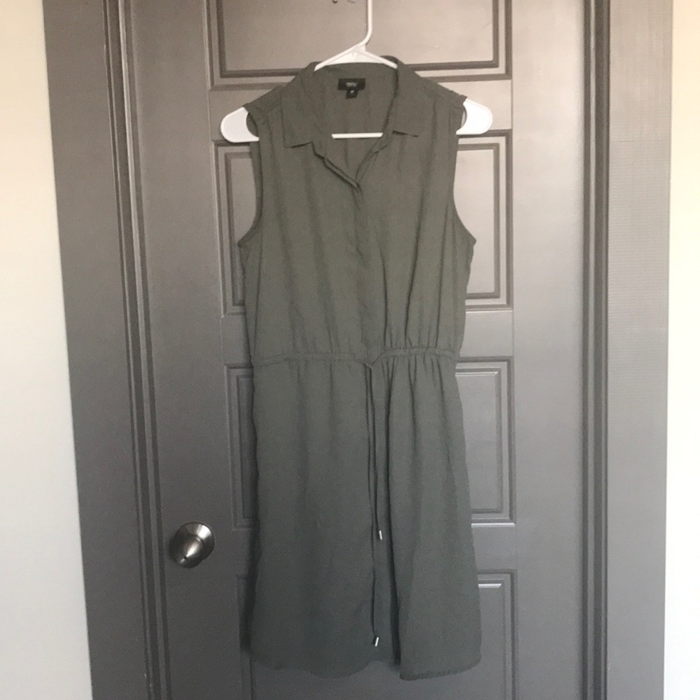 Green button down dress